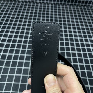 2025-04-20-082647
